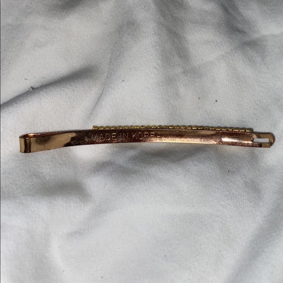 Bedazzled Hair Clip - Picture 2 of 3